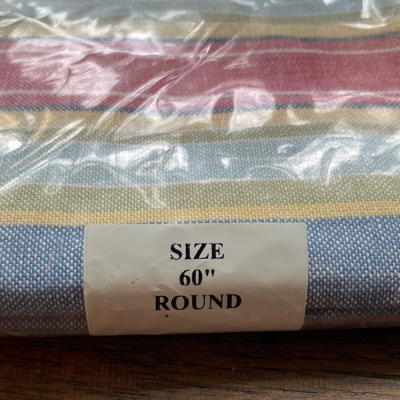 Natural Impressions 60” Round Table Cloth - Picture 2 of 4